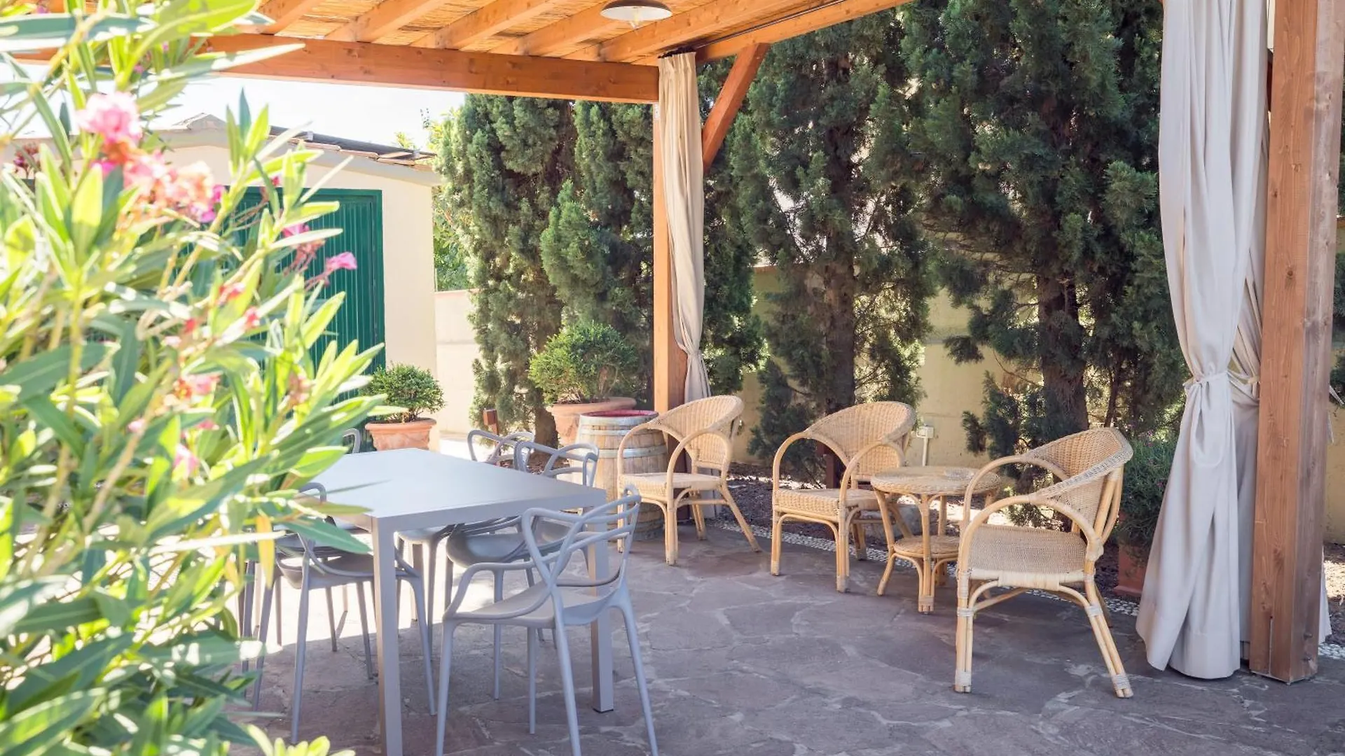 La Catena Apartment With Pool Italy